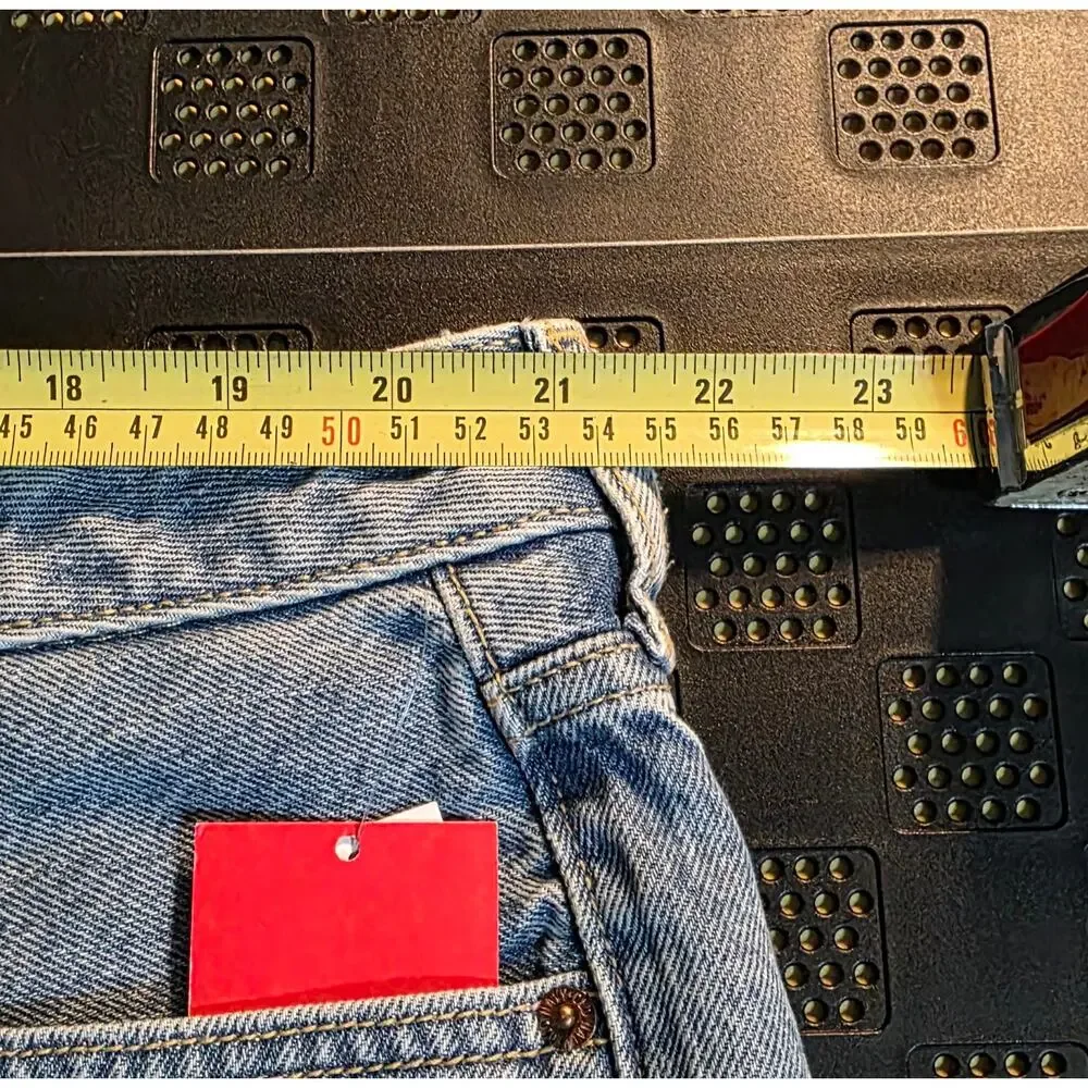 Old Navy x Disney High Waisted OG Jean Cut Off Shorts Size 20 - Picture 6 of 7